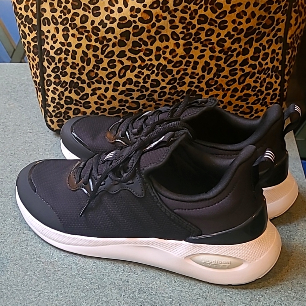 Addidas Cloudform Athletic Shoe